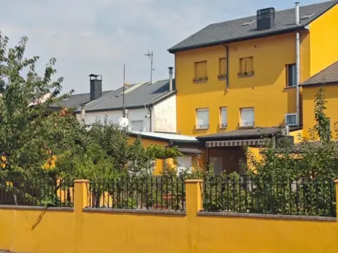Casa en calle de la Virgen de la Luz