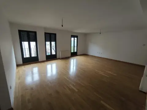 Dúplex en calle de las Salinas