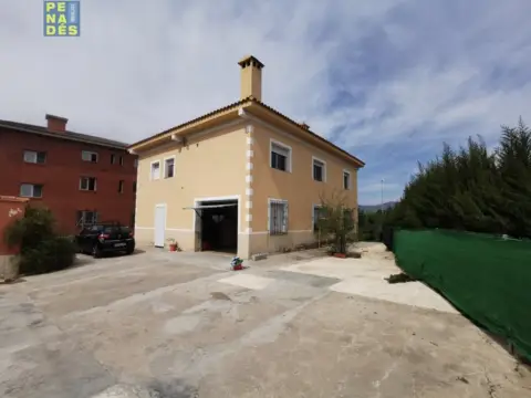 Chalet en El Llombo
