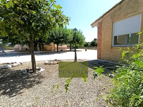 Chalet en Llombo