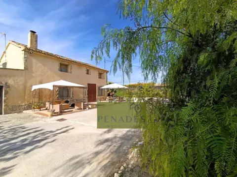 Chalet en Partida Alqueries