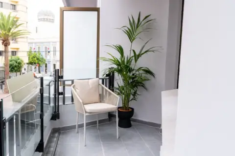 Estudio en calle de José Franchy Roca