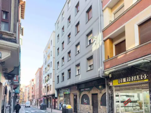 Piso en calle de Juan de Garai