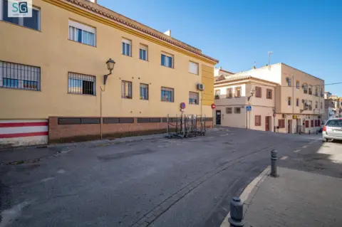 Dúplex en calle de Enrique Morales