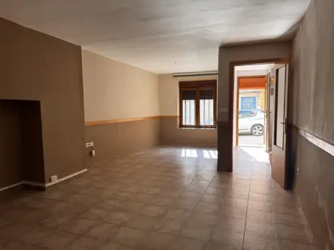 Chalet en Avenida All