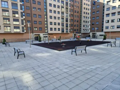 Piso en calle José Luis Pécker, 27