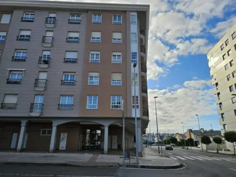 Piso en calle de Severo Ochoa, 13