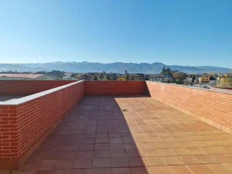 Piso en La Cerca