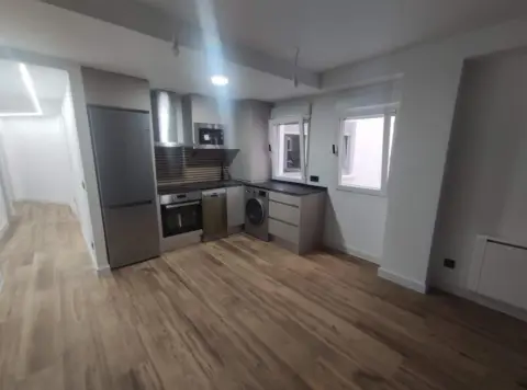 Piso en calle Manuel Lorenzo Pardo