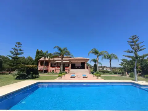 Finca rústica en Costa del Sol