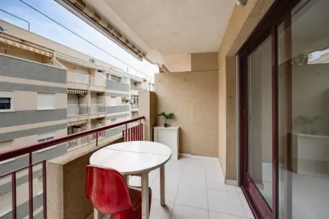 Estudio en calle de la Barraca