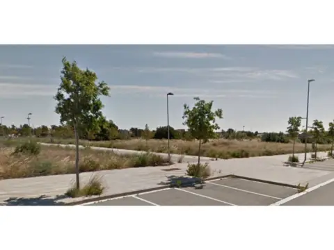 Terreno en calle de Formentera