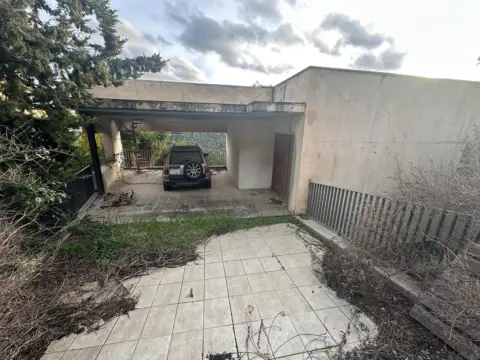 Chalet en El Serrat de L Atmella