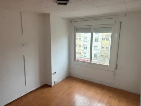 Piso en Les Termes