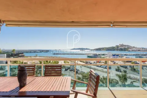Piso en Marina Botafoch-Platja de Talamanca