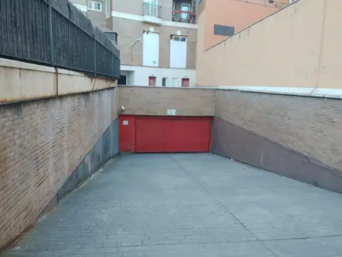 Garaje en calle del Río Guadalix, 1