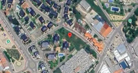 Terreno en 28770