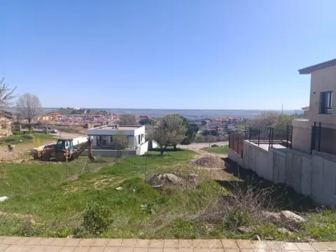 Terreno en calle de Pena del Rey, 12