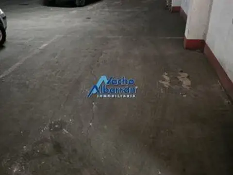 Garaje en María Auxiliadora-Barriada de Llera