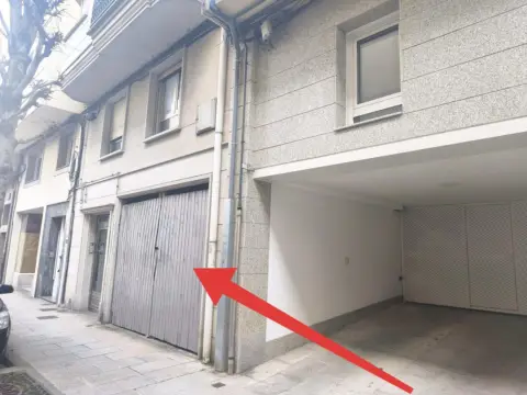 Local comercial en calle Anduriñas