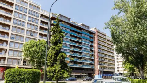 Piso en Avenida de Cesáreo Alierta, 4