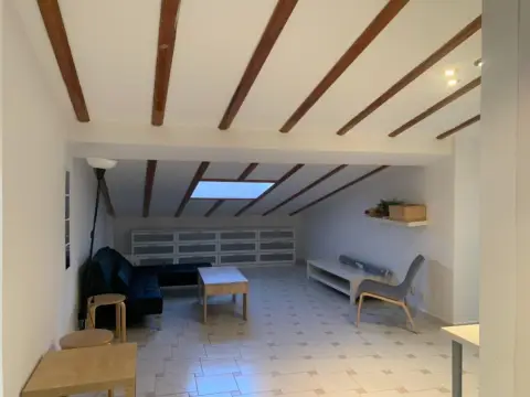 Piso en calle de Urrea