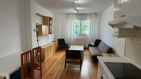 Piso en calle de María Moliner, 72