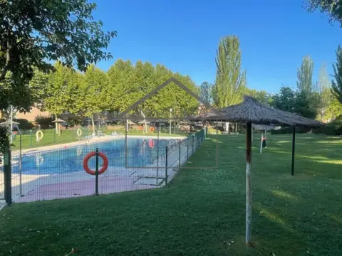 Casa adosada en Parque Coimbra