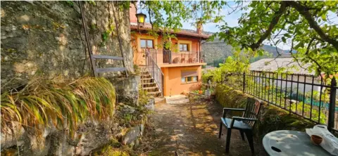 Chalet en calle Lugar Puentedey, nº 86