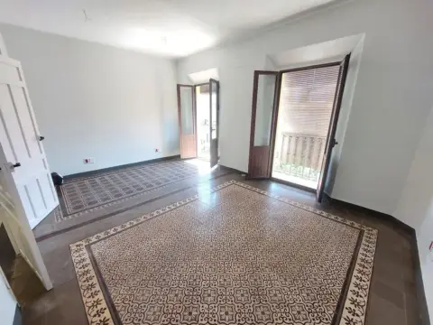 Piso en calle San Jacinto