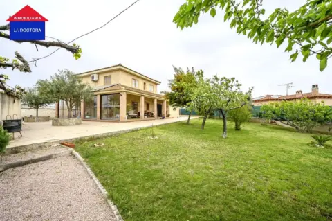 Chalet en calle de Sierra de Gredos