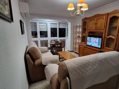 Piso en Avenida de la Paz