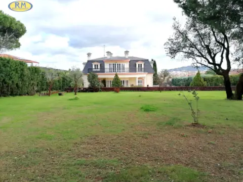 Chalet en Sierrilla