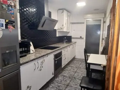 Dúplex en Asilo - Pisos Azules