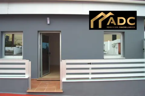 Casa en Avenida Marqués de Villanueva del Prado