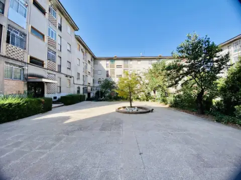 Piso en calle Periodista Luis De Vicente