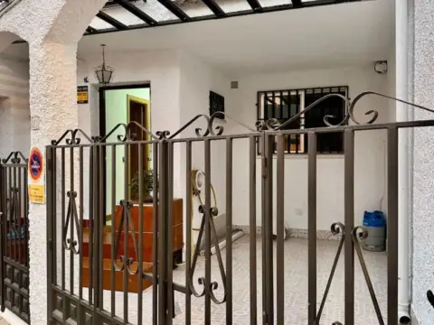 Casa adosada en Fuente el Saz de Jarama