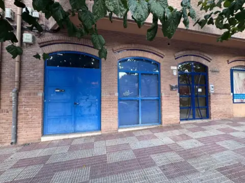 Local comercial en calle Salzillo, 11
