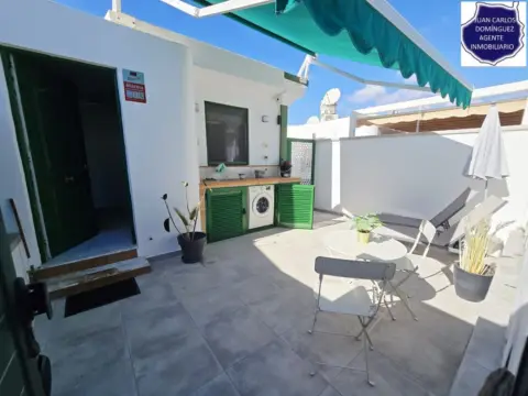 Casa adosada en calle Touroperador Alpitour