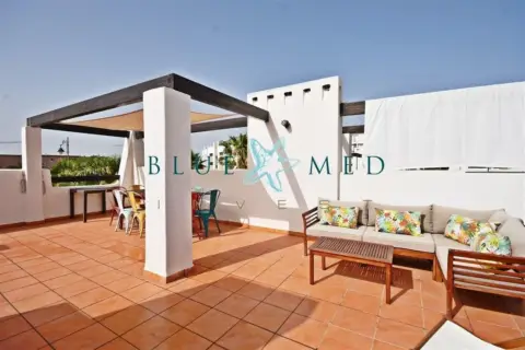 Ático en calle Bulevar Central de los Naranjos