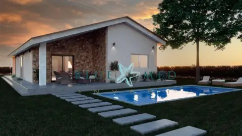 Chalet en calle Mu-702