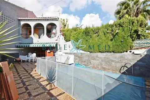 Dúplex en calle del Mar Rojo-Ordenación Bahía