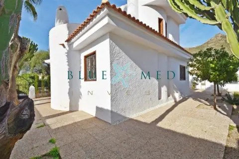 Chalet en Avenida de Don Antonio Segado del Olmo