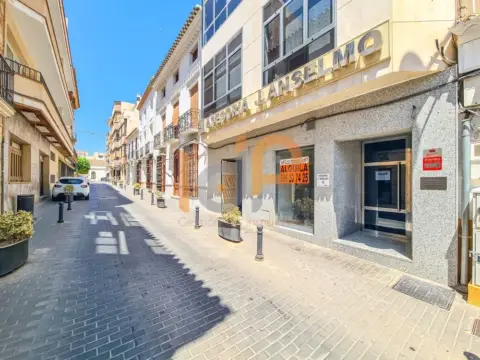 Local comercial en Huércal-Overa