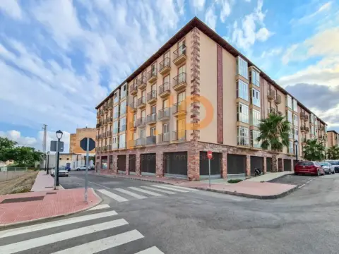 Local comercial en Huércal-Overa