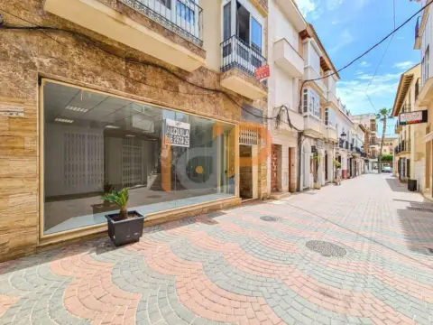 Local comercial en Huércal-Overa