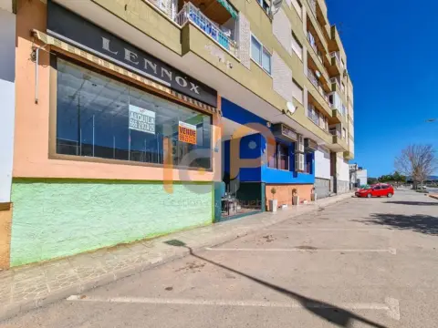 Local comercial en Huércal-Overa