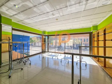 Local comercial en Huércal-Overa