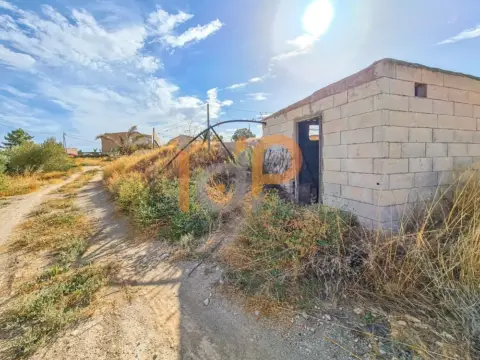 Terreno en La Molineta