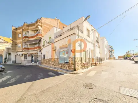 Edificio en Olula del Rio